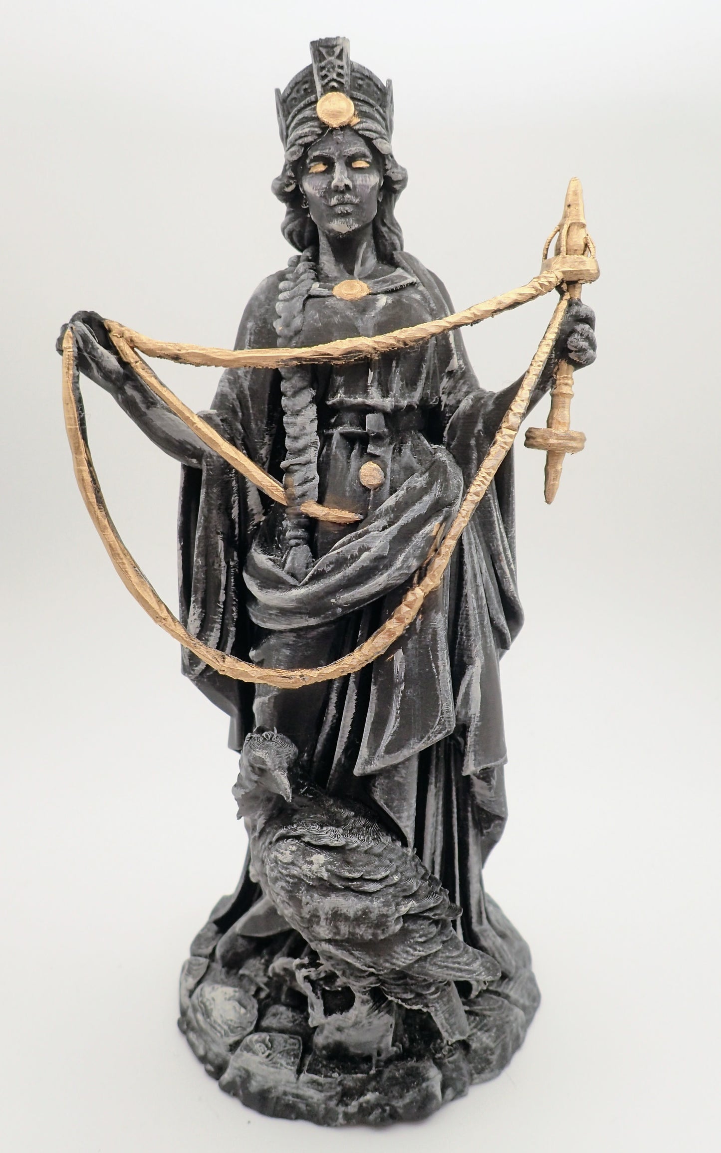 Frigg Altar Statue