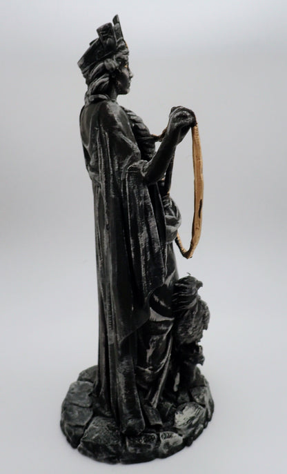 Frigg Altar Statue